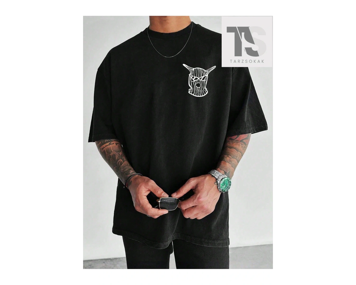 Siyah Örme Erkek Eğlenceli Baskı Yuvarlak Yaka Düşük Omuz Tişört