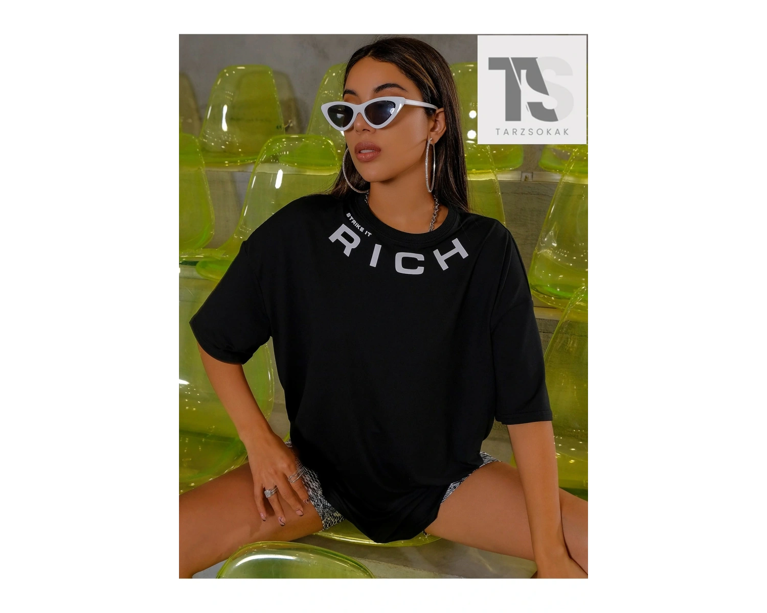 Slogan Grafikli Düşük Omuzlu Tişört