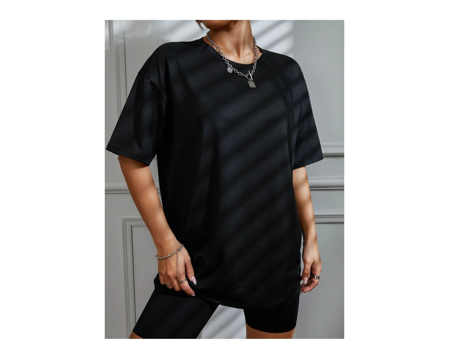 Slogan Grafikli Düşük Omuzlu Tişört