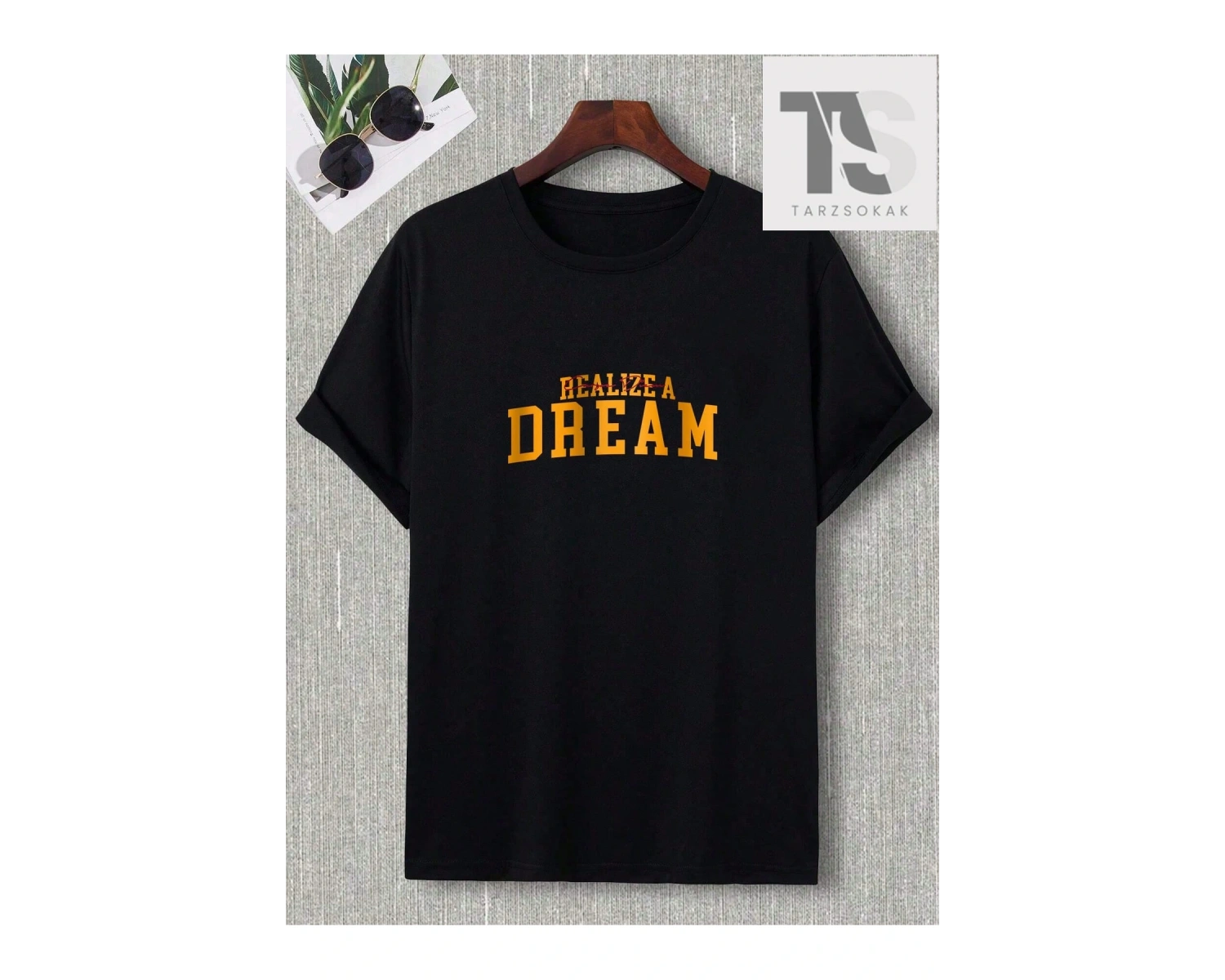 Sloganlı Erkek Heykel Baskılı T-shirt