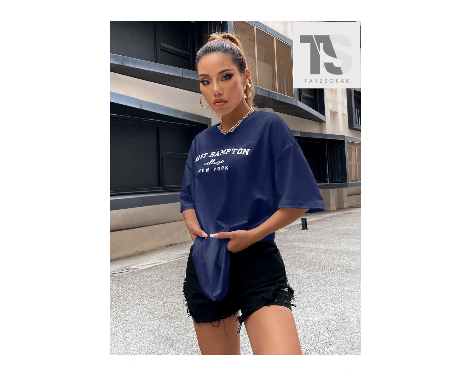 Sloganlı Grafik Düşük Omuz Tişört