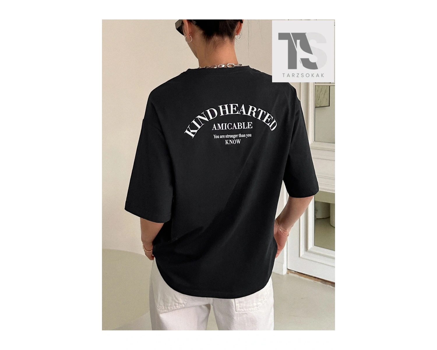 Sloganlı Grafik Düşük Omuz Tişört