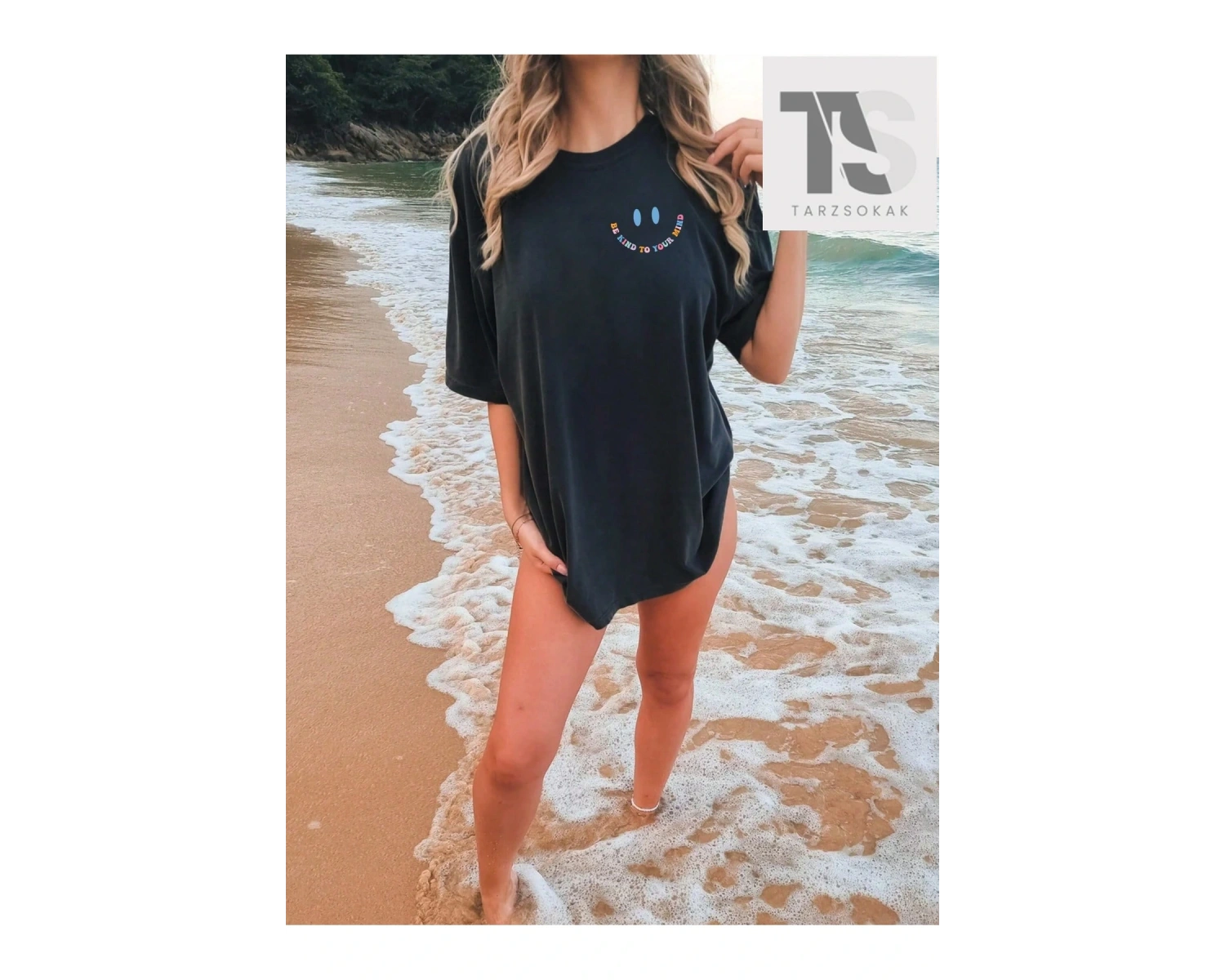 Sloganlı ve Karikatür Baskılı Düşük Omuzlu Tişört