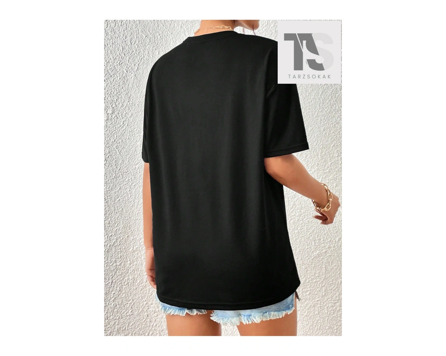 Sloganlı ve Karikatür Baskılı Düşük Omuzlu Tişört