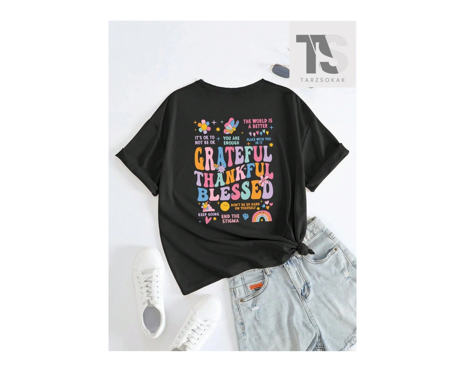 Sloganlı ve Karikatür Baskılı Düşük Omuzlu Tişört