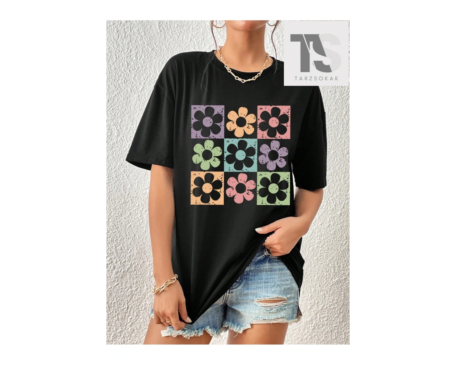 Sloganlı ve Karikatür Baskılı Düşük Omuzlu Tişört