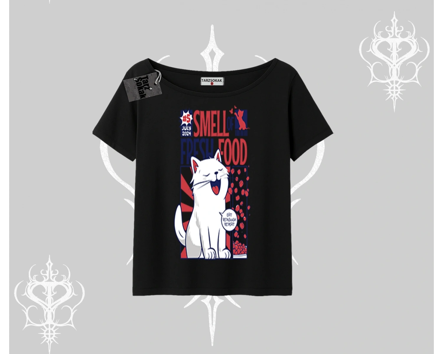 Smell of Fresh Food Kedi Baskılı Kayık Yaka Tshirt