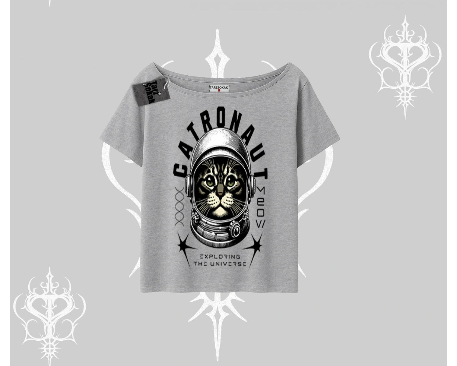 Stay Cool Kedi Baskılı Kayık Yaka Tshirt