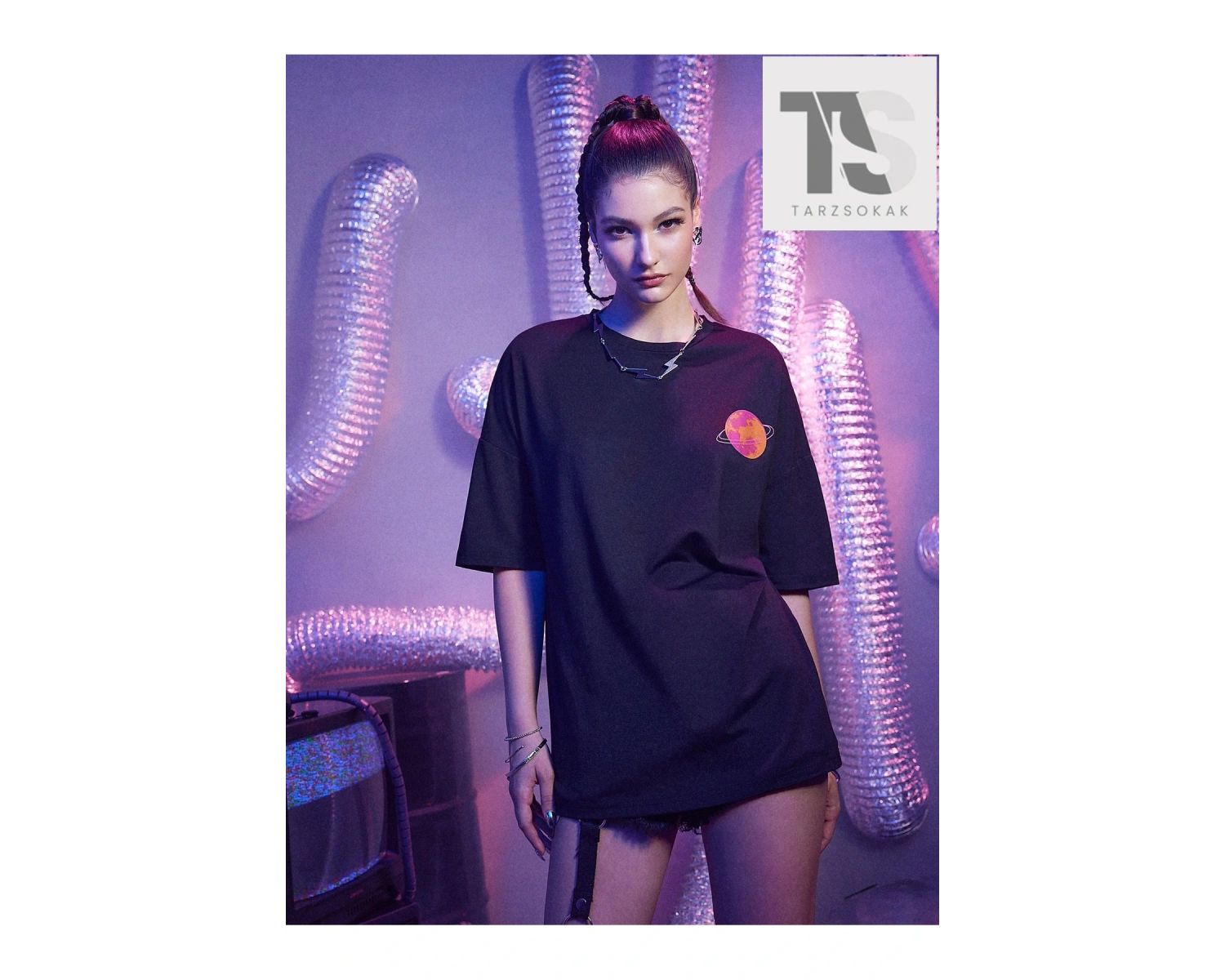 Street Life Letter Planet Grafik Büyük Boy Tişört