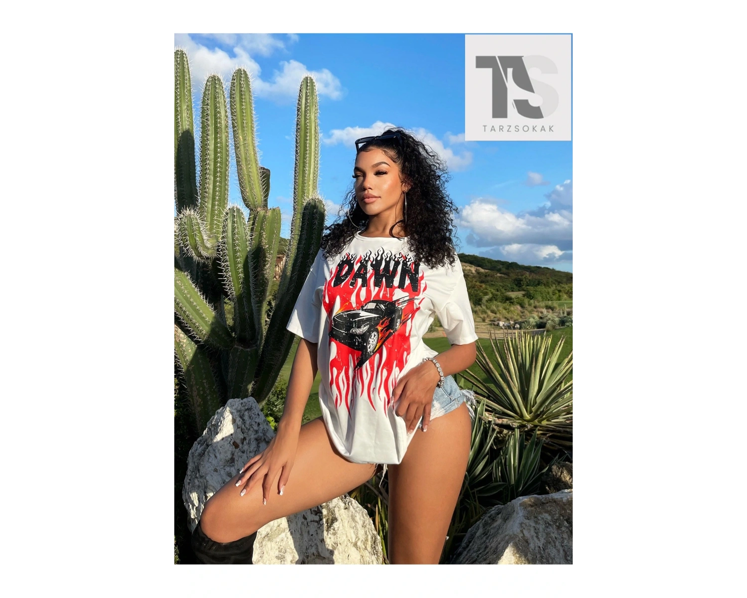 SXY Araba ve Harf Grafikli Damla Omuz Tişörtü