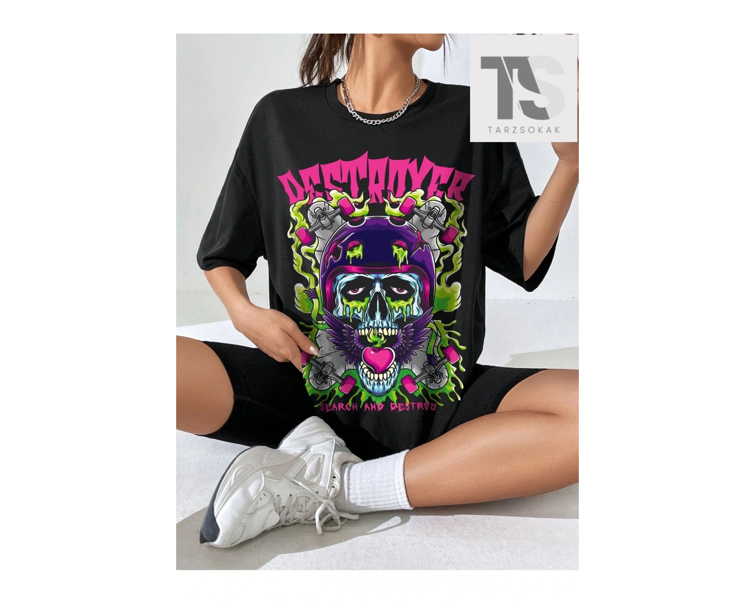 Tüy Desenli Düşük Omuzlu Tişört