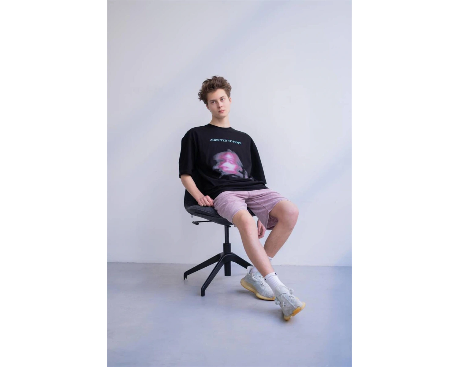 Unisex Addicted To Hope Tshirt Siyah