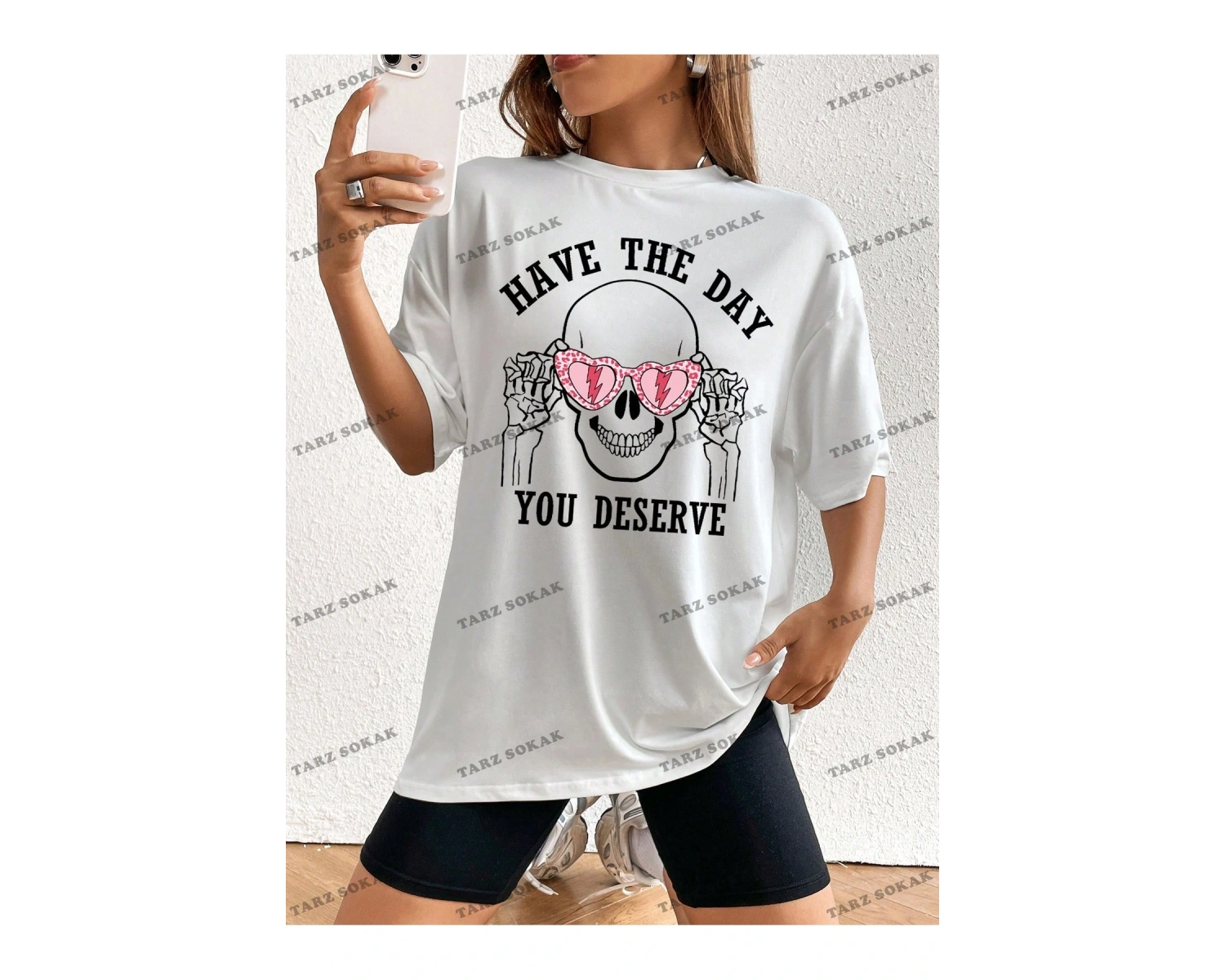 Unisex BAY  Kadın Kafatası ve Slogan Baskılı Düşük Omuz Tişört KOD-1381