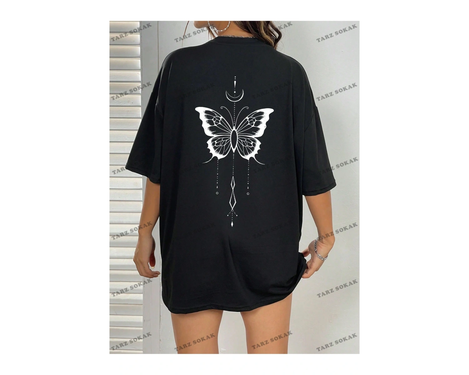 Unisex BAY  Kelebek Desenli Damla Omuz Tişört KOD-1382