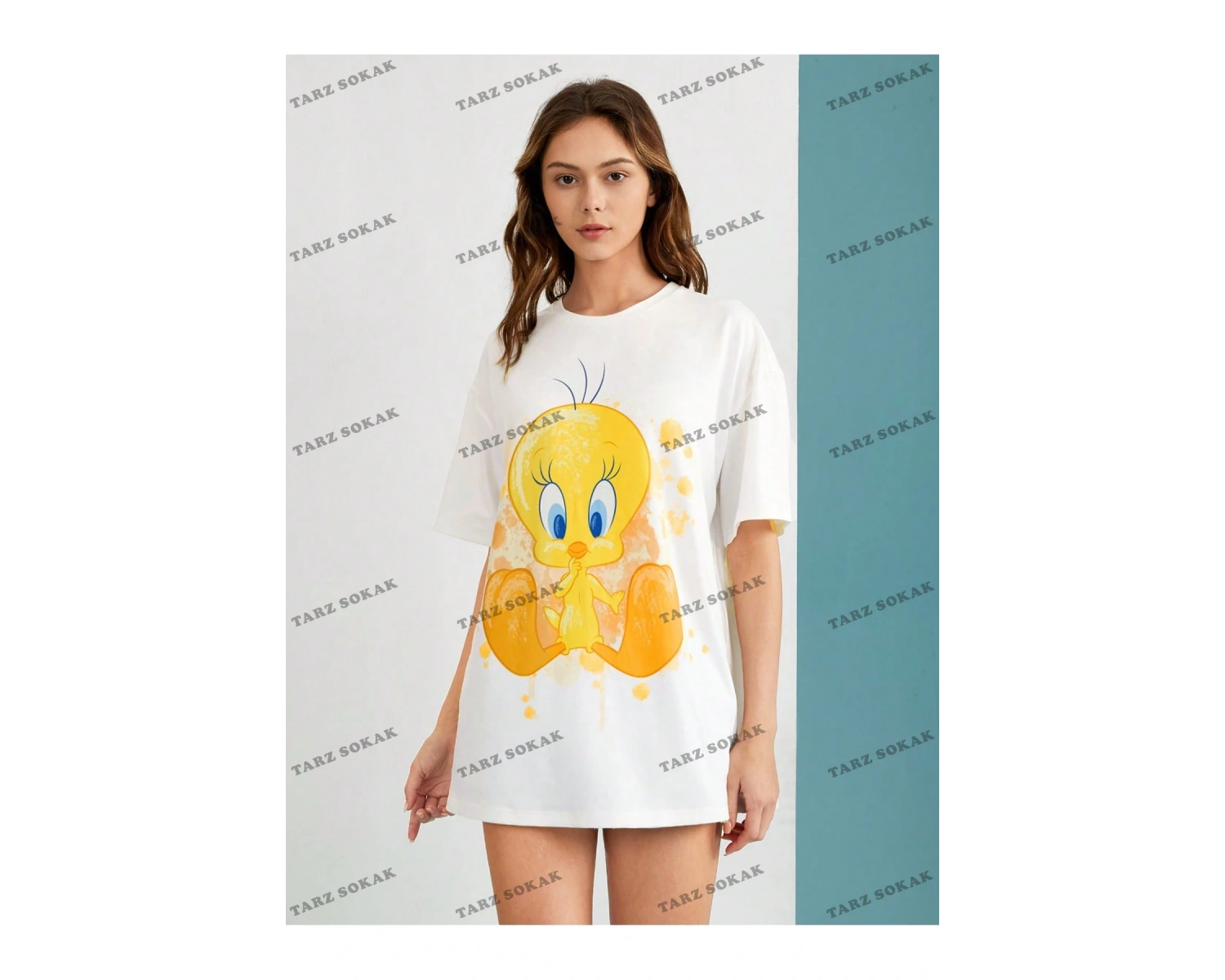 Unisex BAY  LOONEY TUNES X Karikatür Grafik Düşük Omuz Büyük Boy Tişört KOD-1319
