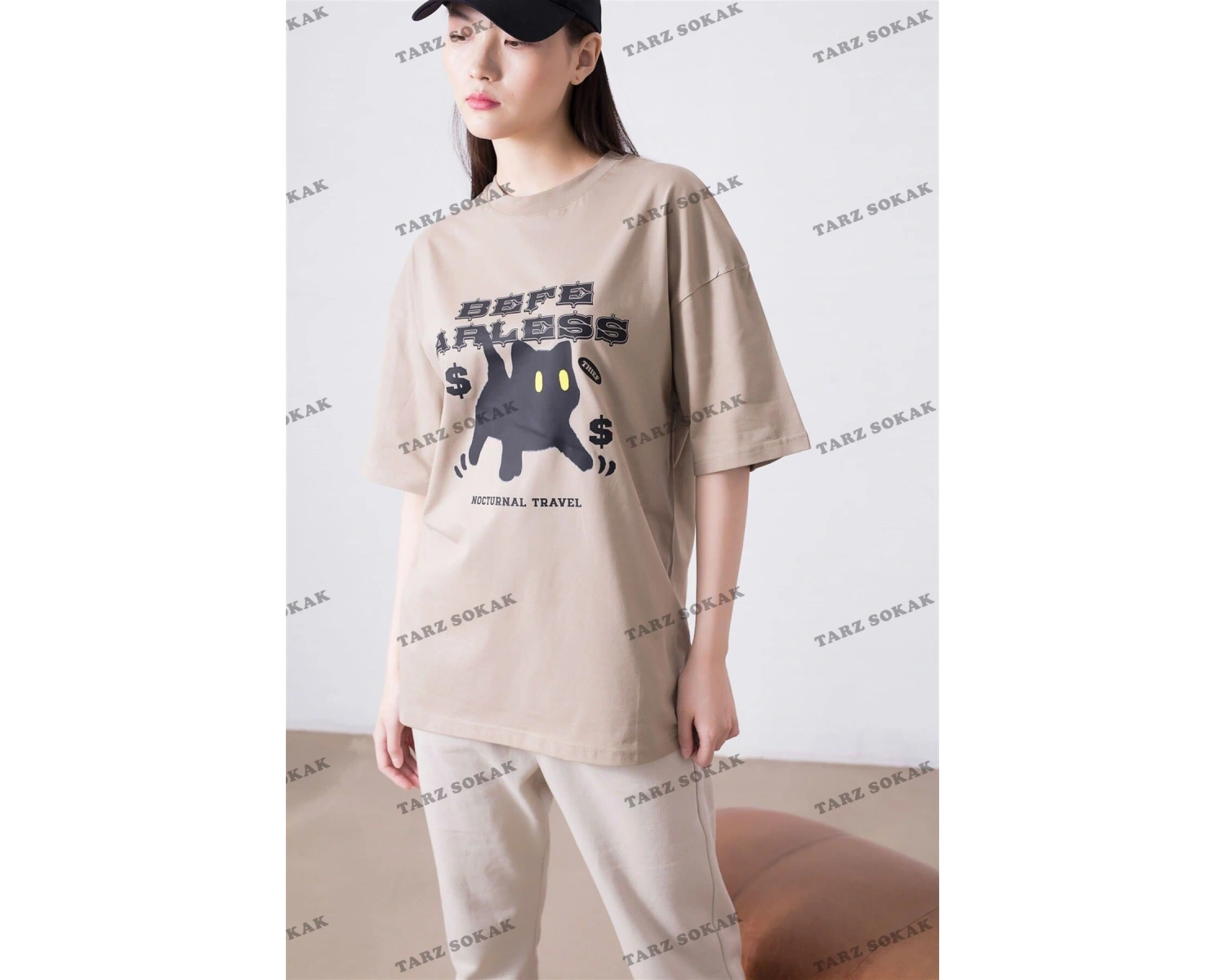 Unisex Befearless Cat Beyaz