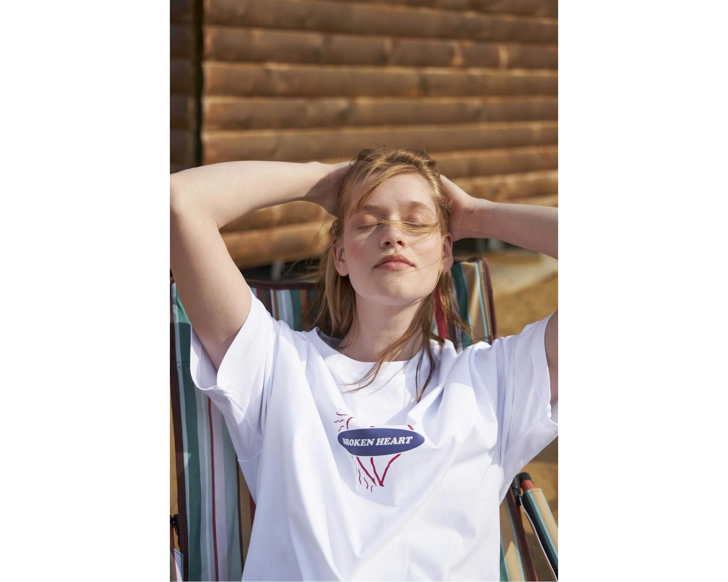 Unisex Broken Heart Tshirt Beyaz