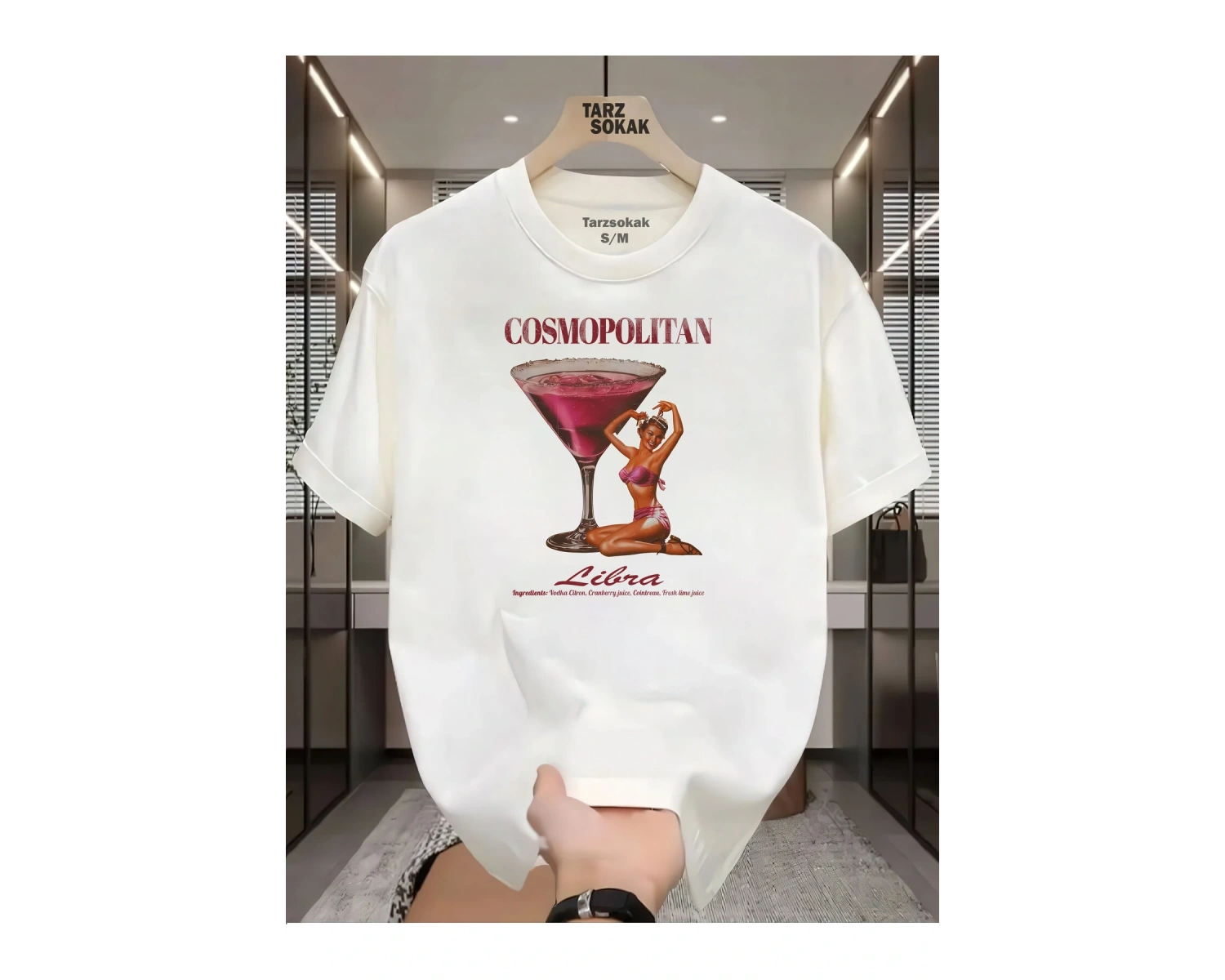 UNİSEX Cosmopolitan T-shirt
