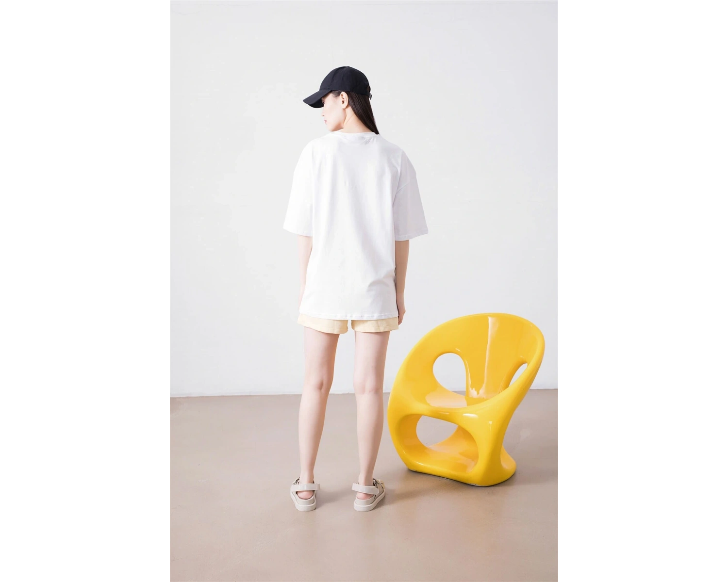 Unisex Essentials Beyaz Tshirt