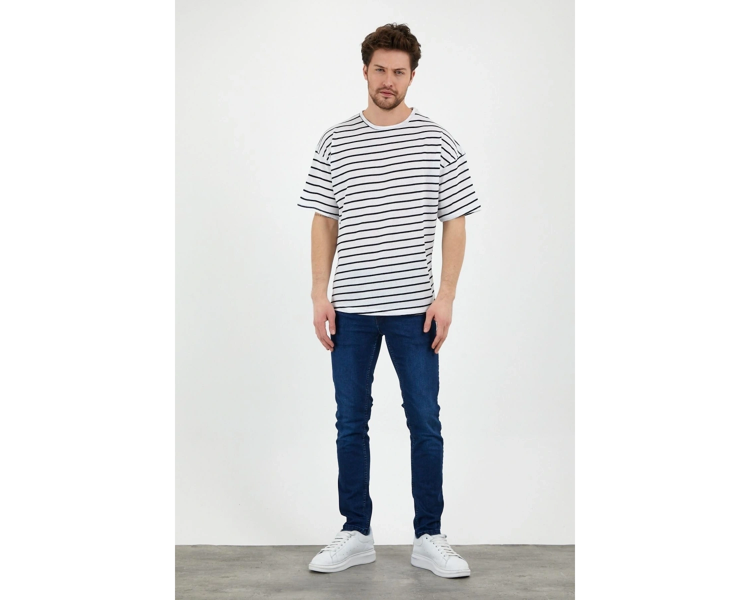 Unisex Gri Beyaz Çizgili Oversize Tshirt