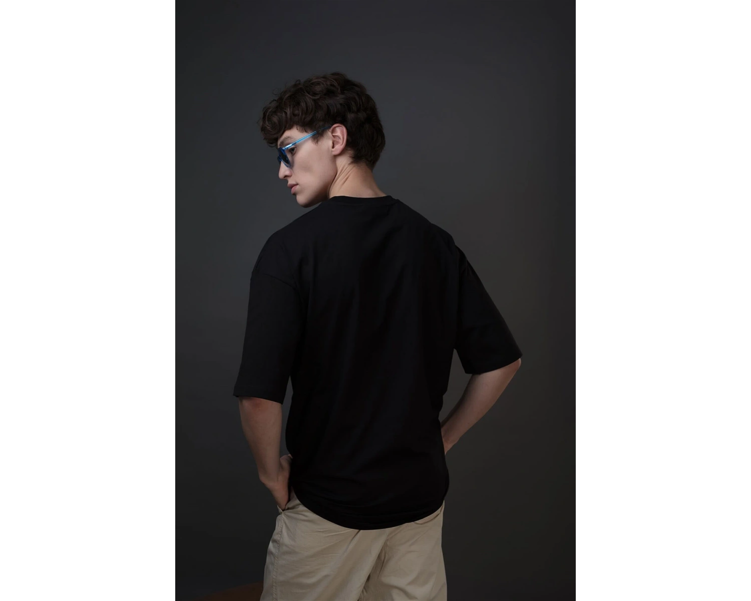 Unisex Higher World Siyah Tshirt