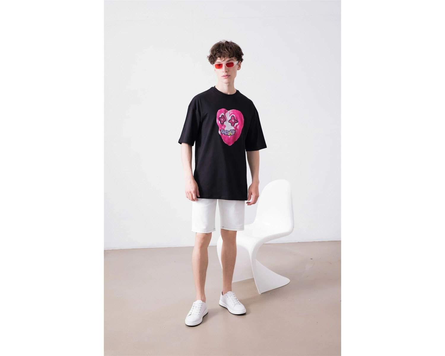 Unisex Kalp Beyaz Tshirt