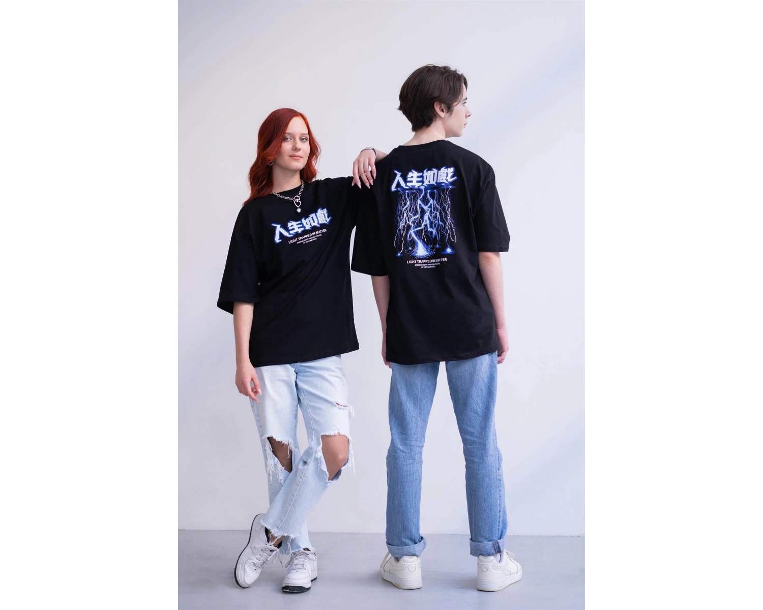 Unisex Light Trapped In Matter Siyah Tshirt