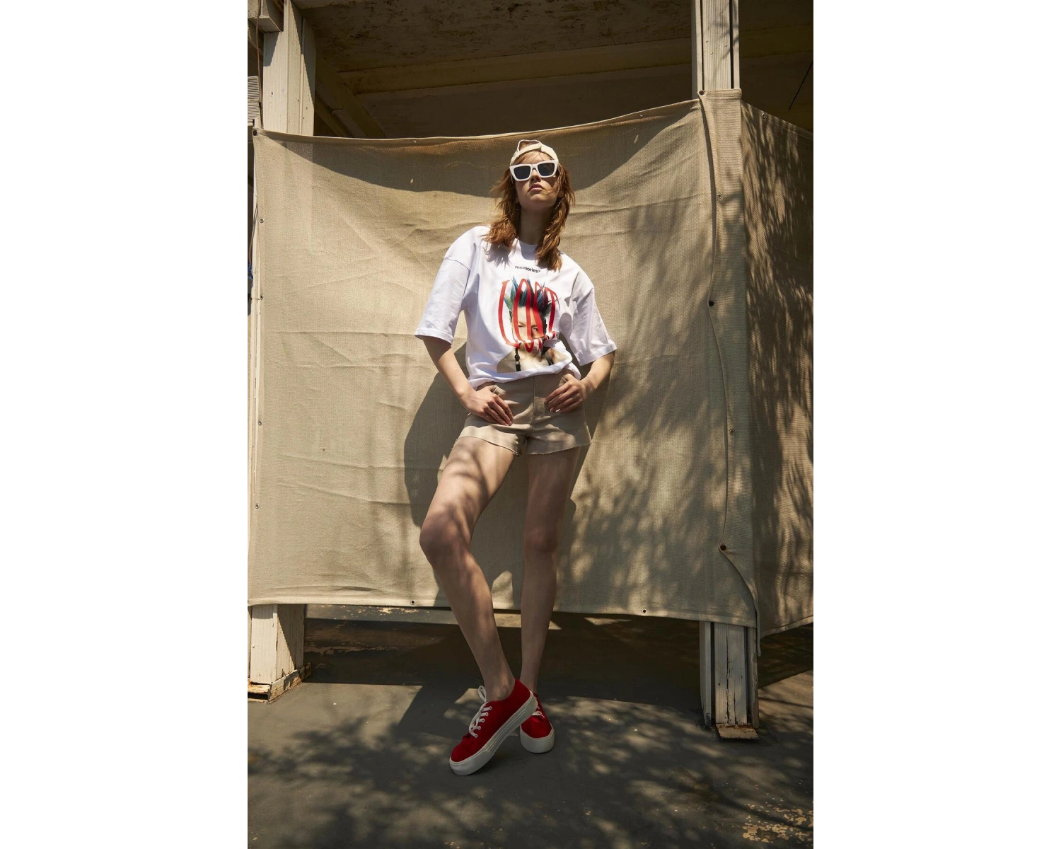 Unisex Lost Memories Tshirt Beyaz