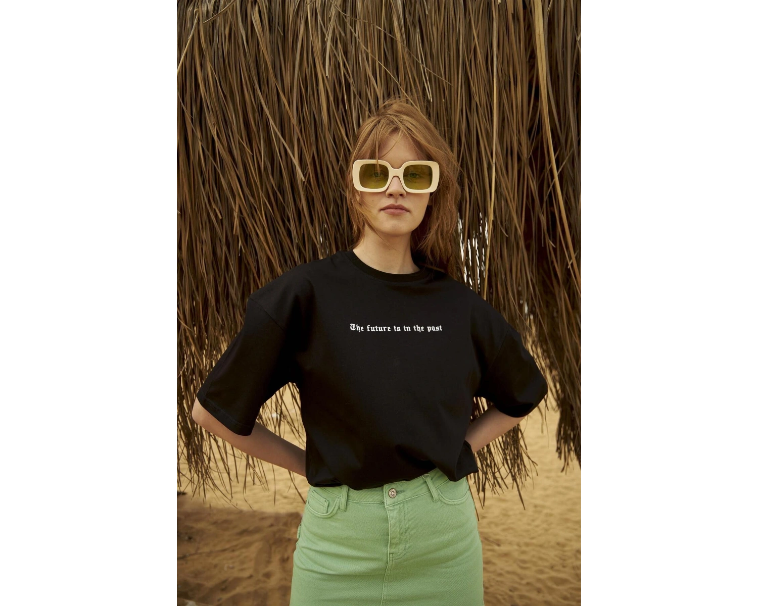 Unisex Love Is Love Tshirt Siyah