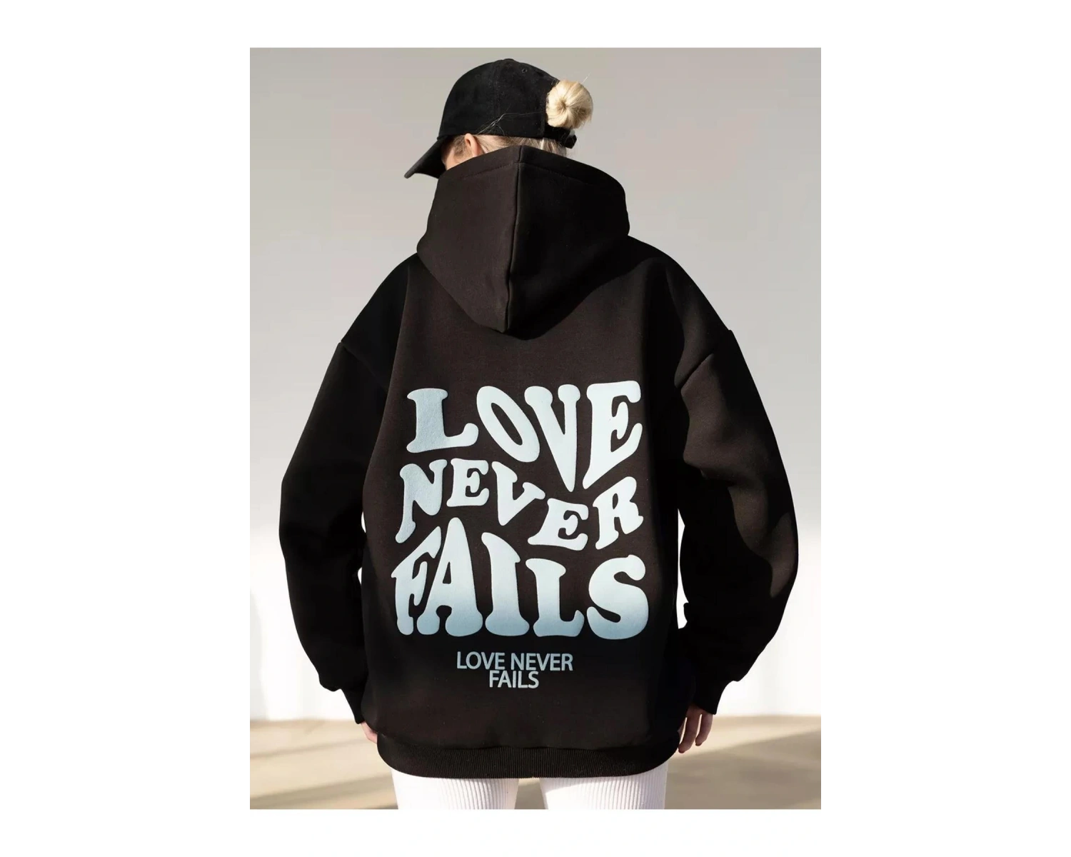 Unisex Love Never Fails Sweatshirt Siyah