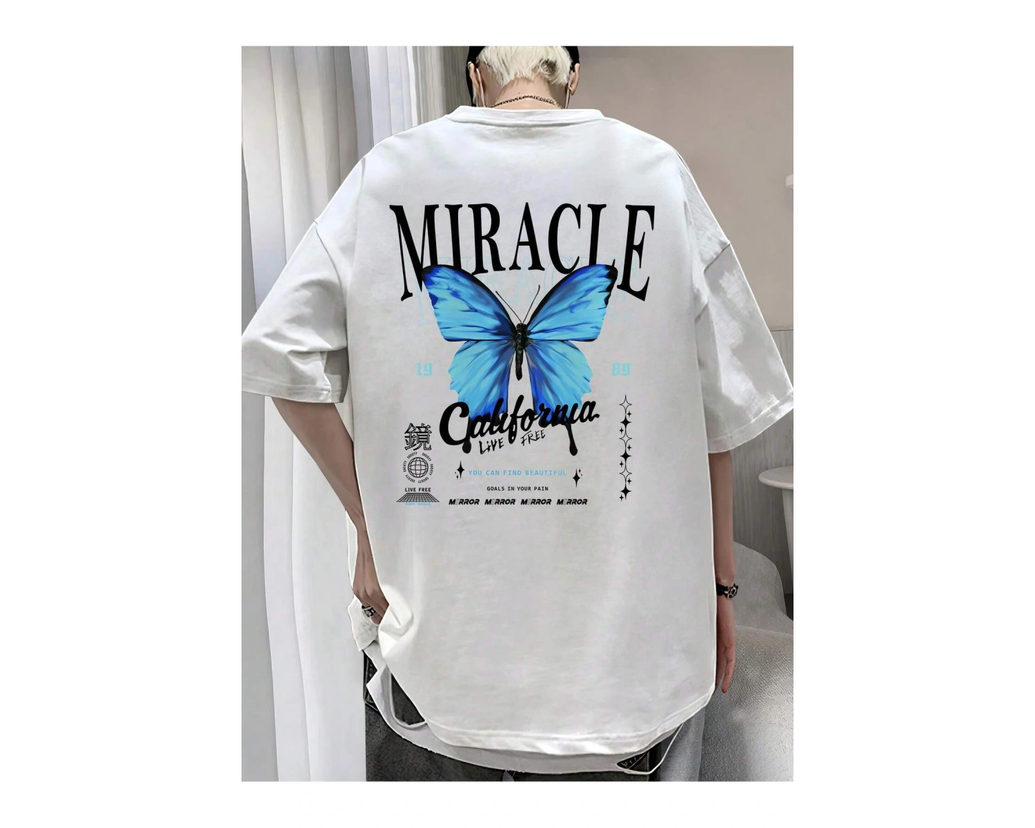 Unisex Oversize Kalıp Kelebek & Harf Grafik Damla Omuz Harajuku Style