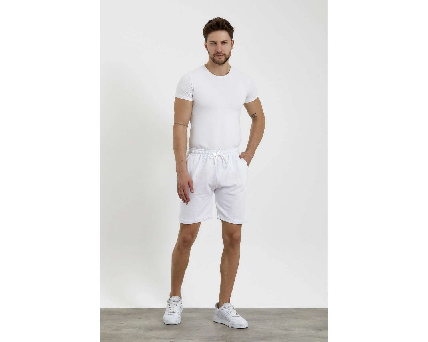 Unisex Slim Fitt Beyaz 2 Iplik Yazlık Ince Spor Şort