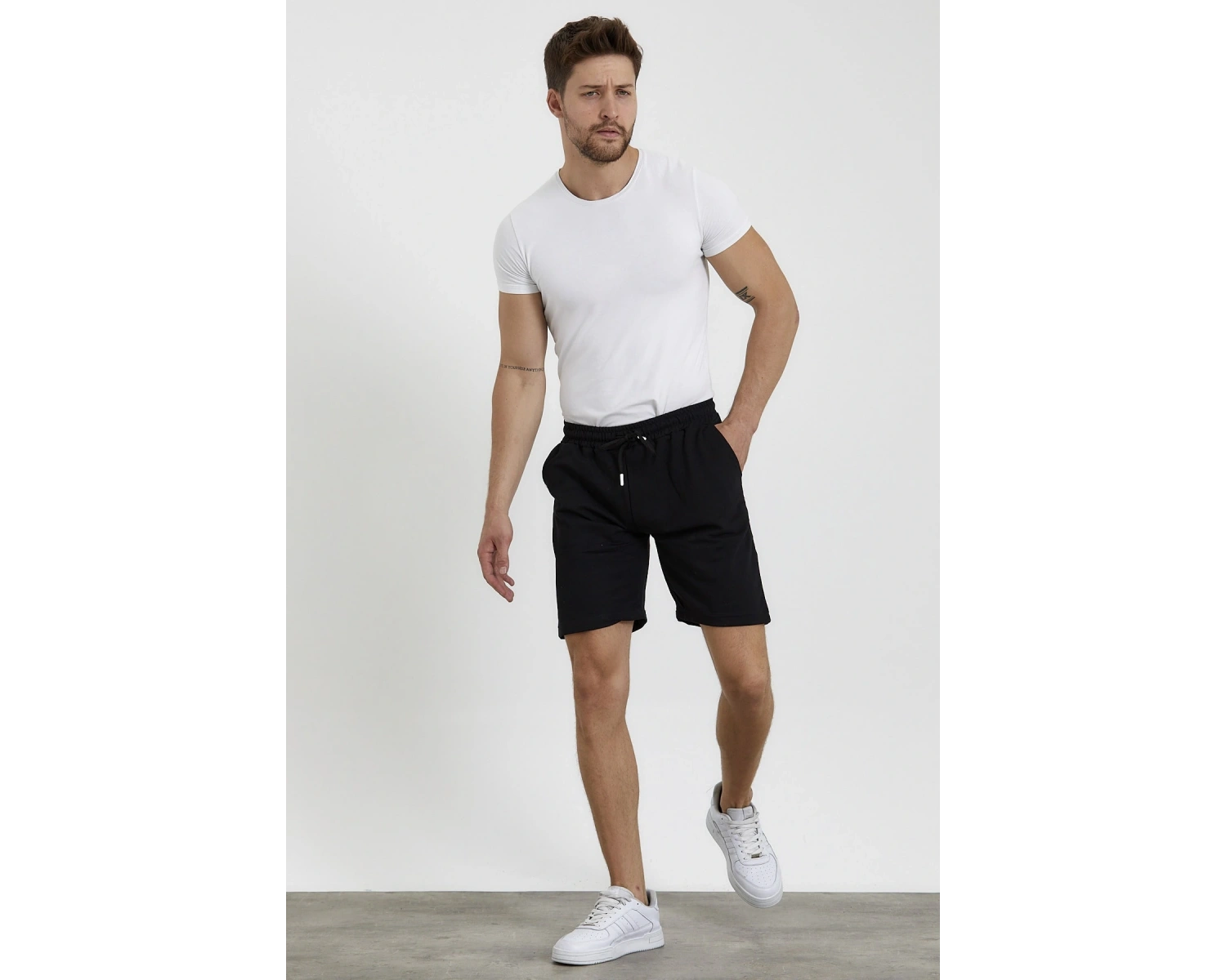 Unisex Slim Fitt Beyaz 2 Iplik Yazlık Ince Spor Şort