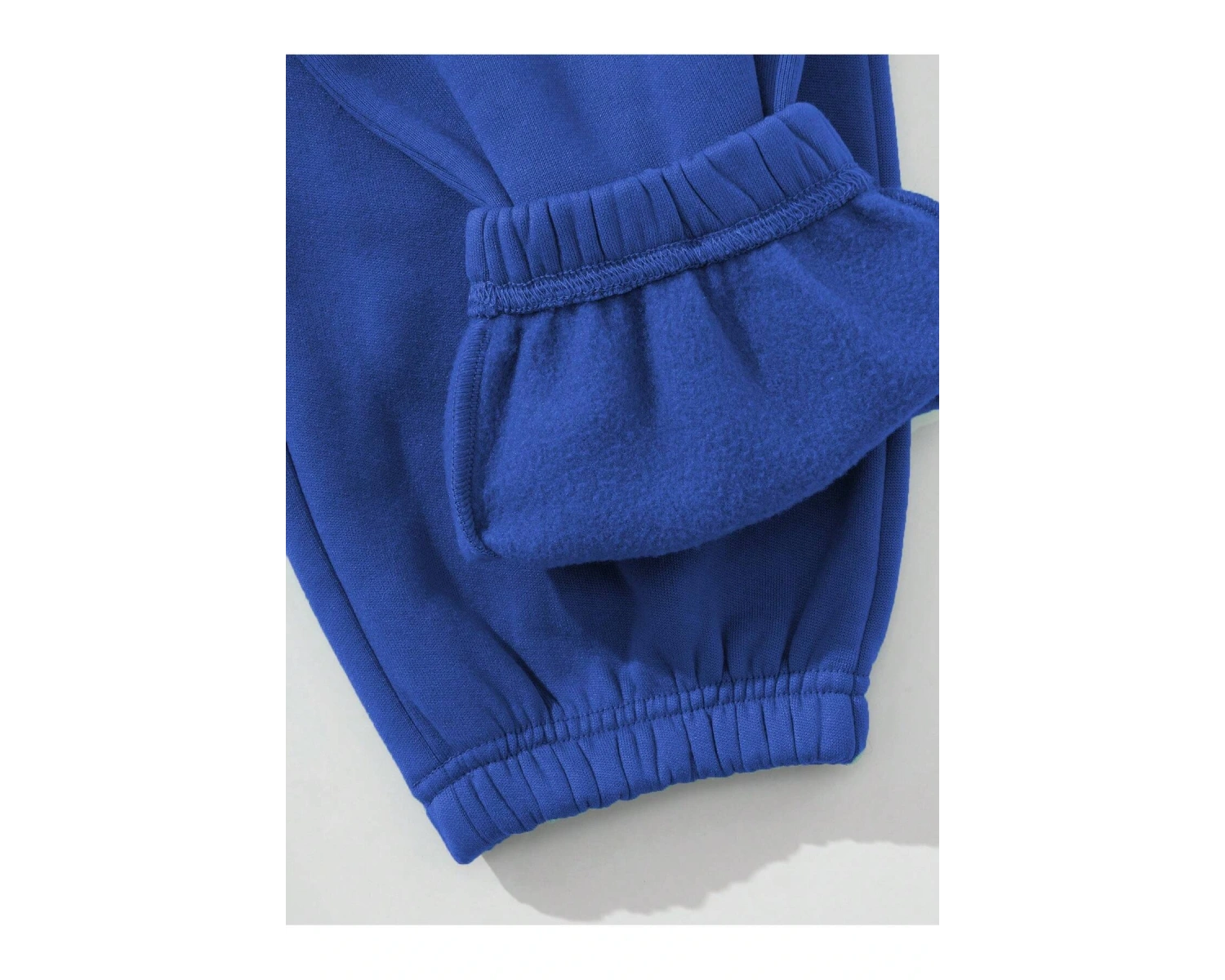 Unity Letter Graphic Thermal Lined 4 Mevsim Eşofman