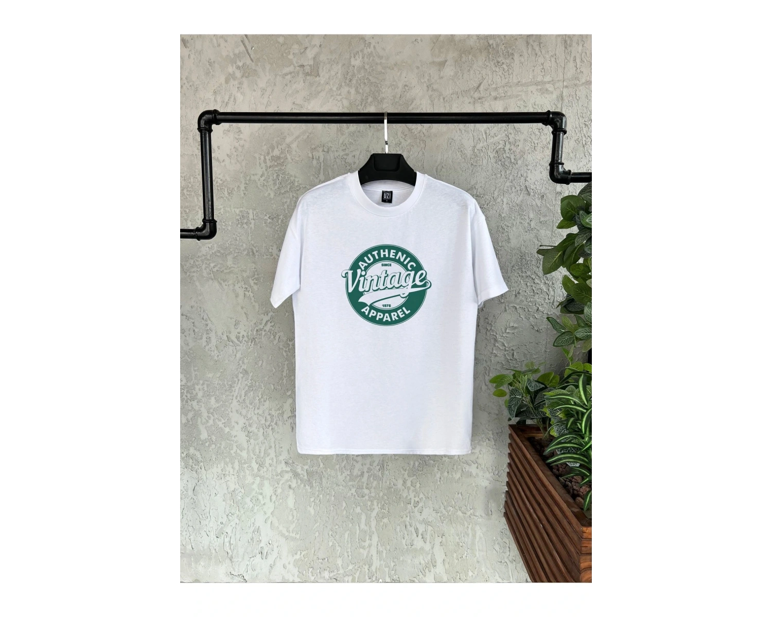 Vintage Baskılı Beyaz Erkek