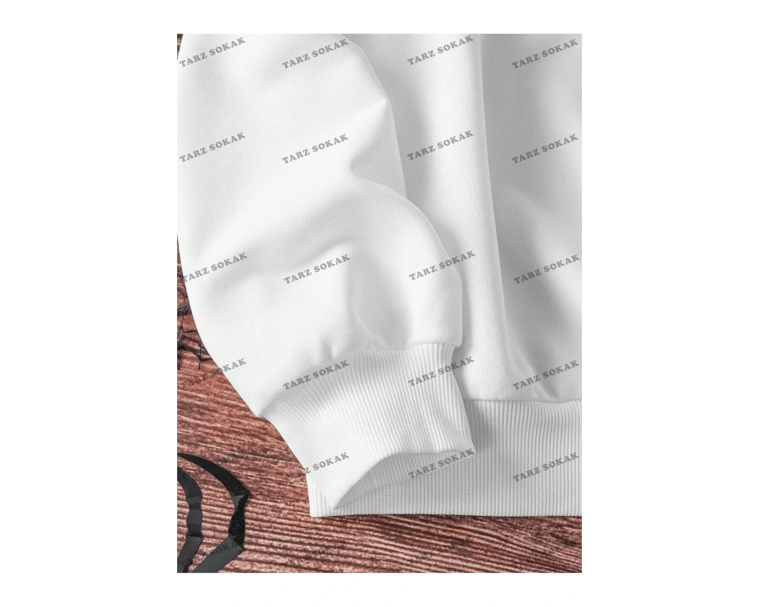 Y2K YENİ SEZON SSWEAT HARAJUKA KUROMİ RETRO KOD 1283 Beyaz