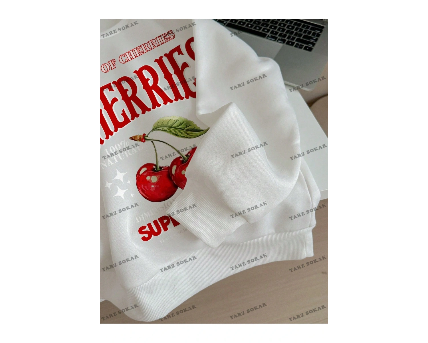 Y2K YENİ SEZON SSWEAT HARAJUKA KUROMİ RETRO KOD 16 Beyaz