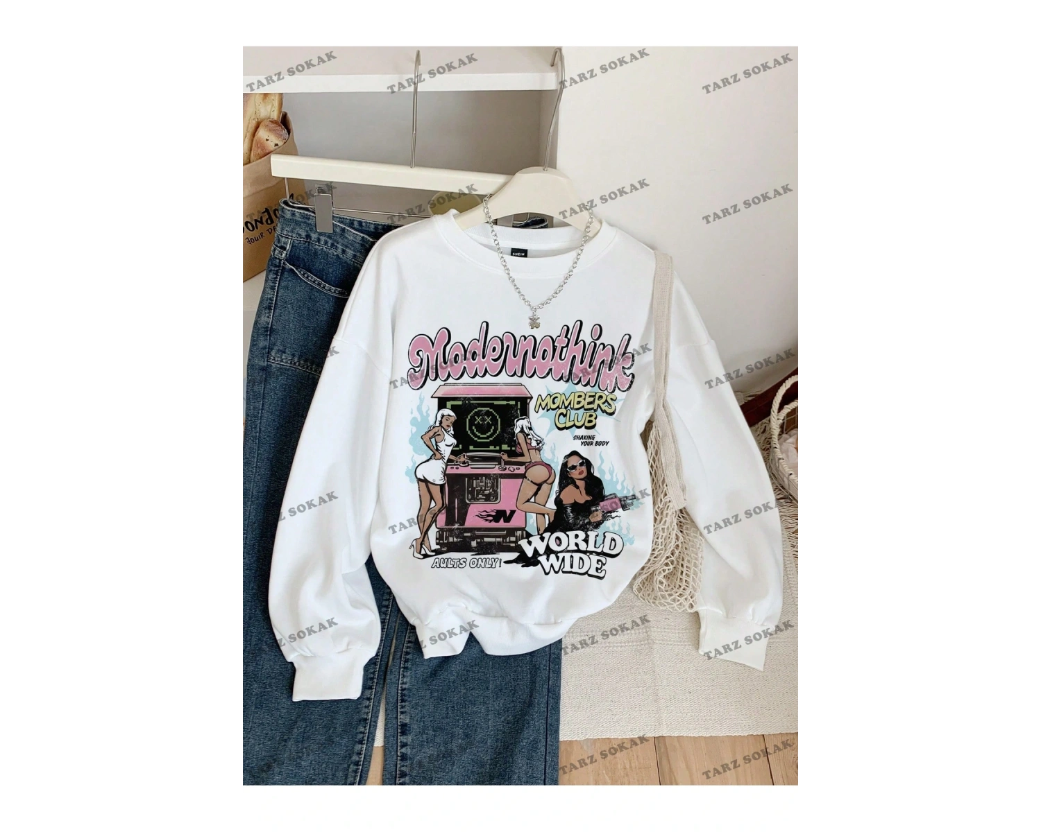 Y2K YENİ SEZON SSWEAT HARAJUKA KUROMİ RETRO KOD 16 Beyaz