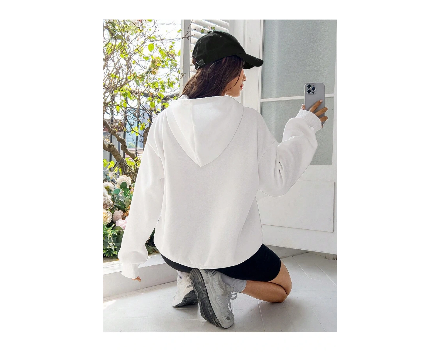 Yapı Desenli Damla Omuz İpli Kapüşonlu Üst Beyaz