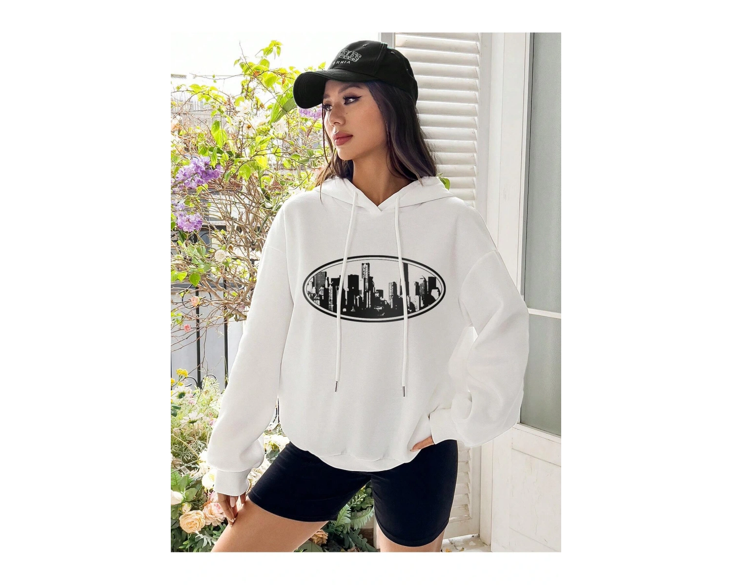 Yapı Desenli Damla Omuz İpli Kapüşonlu Üst Beyaz