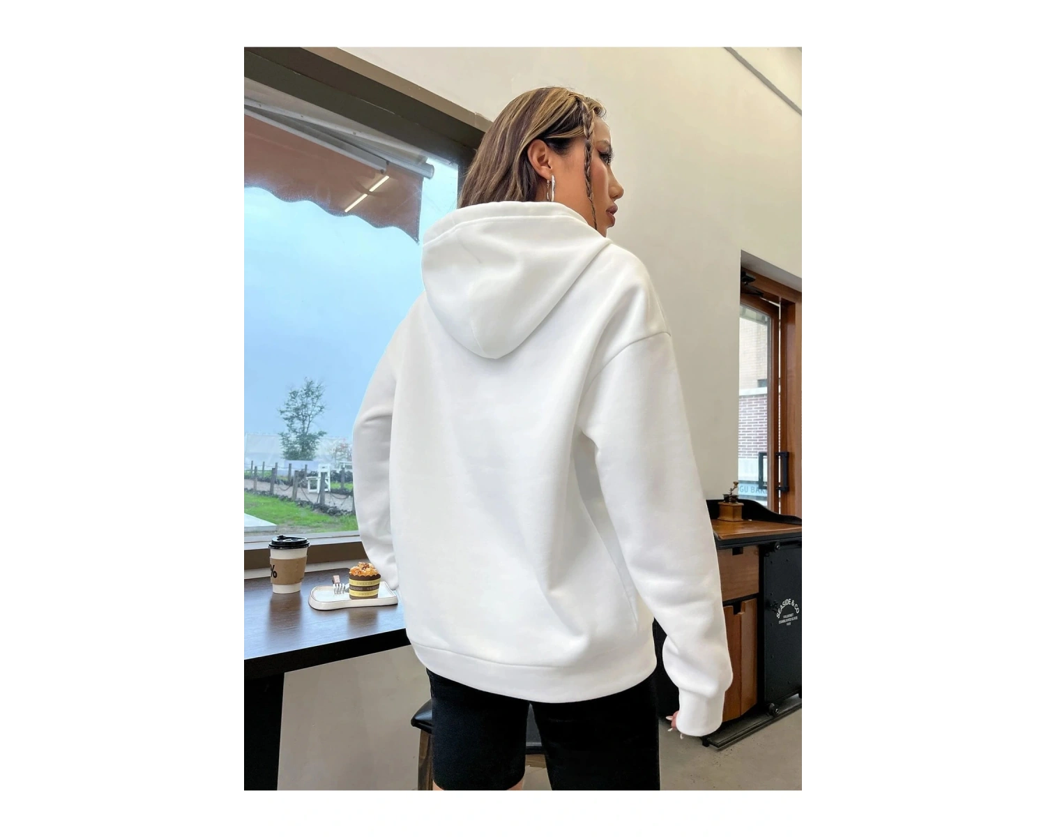 Yasolin----Kadın Beyaz Los Angeles 91 Baskılı Kapüşonlu Sweatshirt