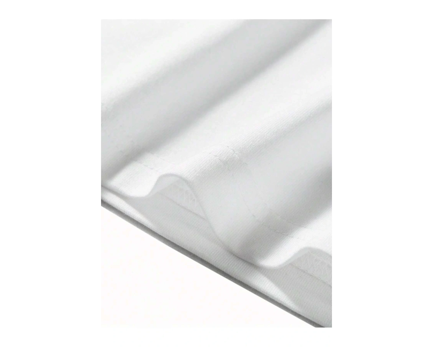 Yıldız Grafikli Yuvarlak Yaka Kısa Kollu Tişört