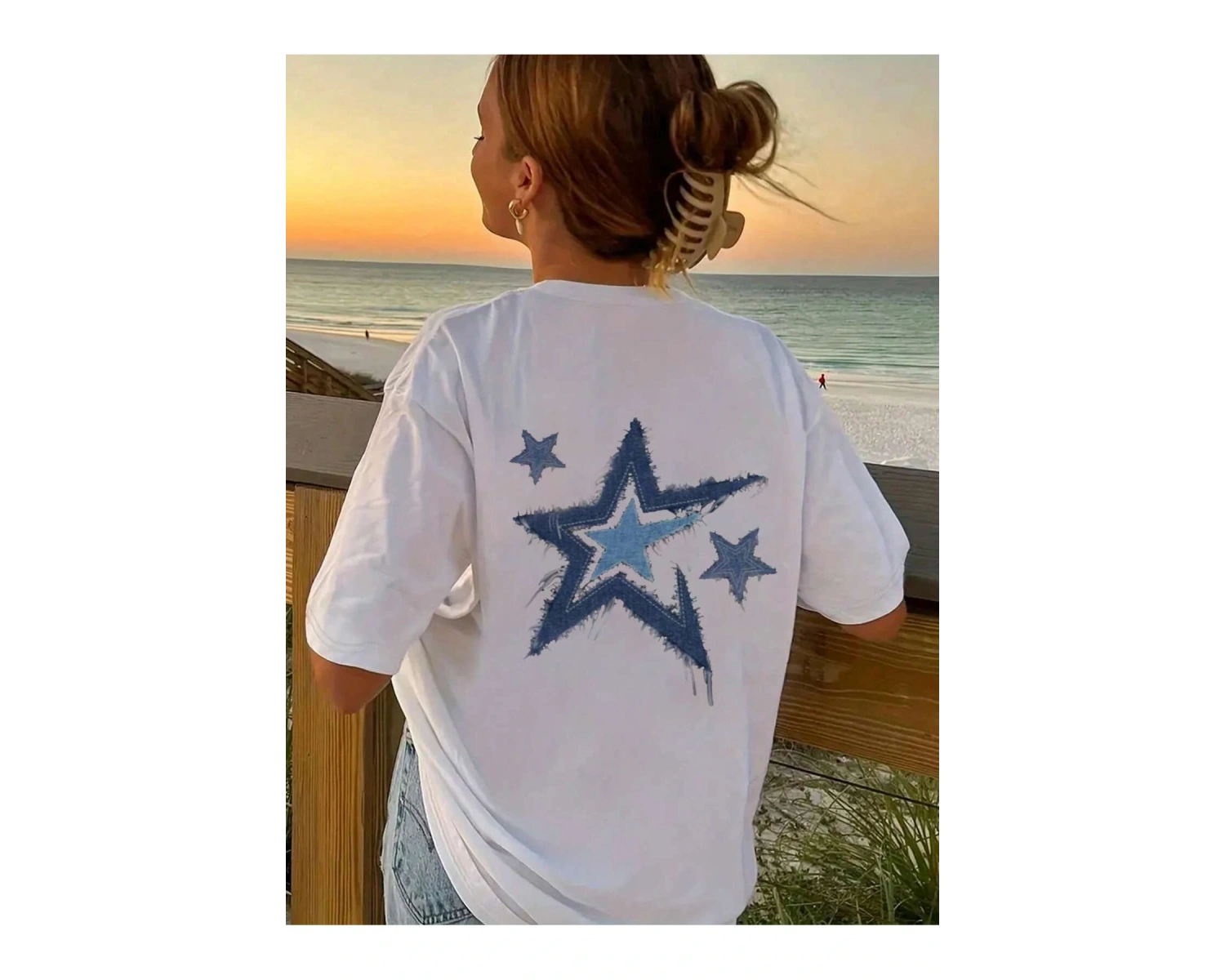 Yıldız Grafikli Yuvarlak Yaka Kısa Kollu Tişört