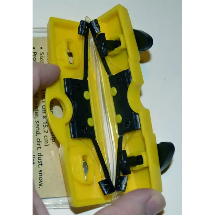 Coghlans Su Geçirmez Kilitli, Şeffaf Kılıf (Küçük)