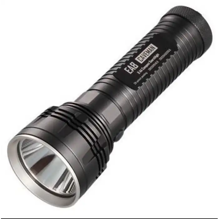 NITECORE EA8 900 LUMEN EL FENERI