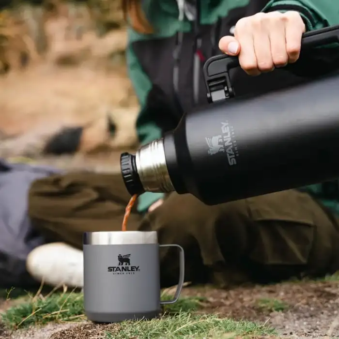 Stanley Klasik Vakumlu Paslanmaz Çelik Termos 2.3 LT