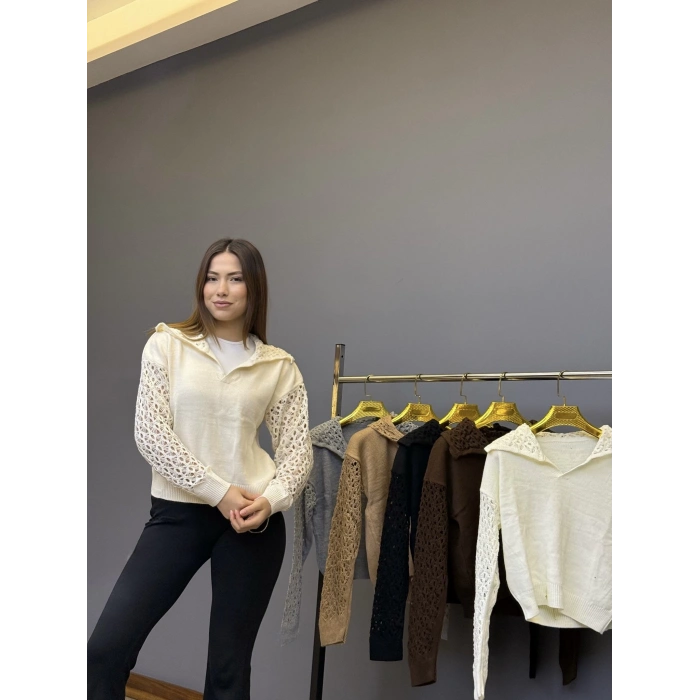 Kolu Ajur Detaylı Triko Kazak