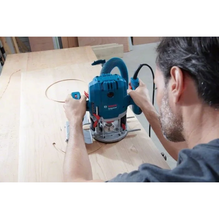 Bosch Professional GOF 130 Freze Makinesi