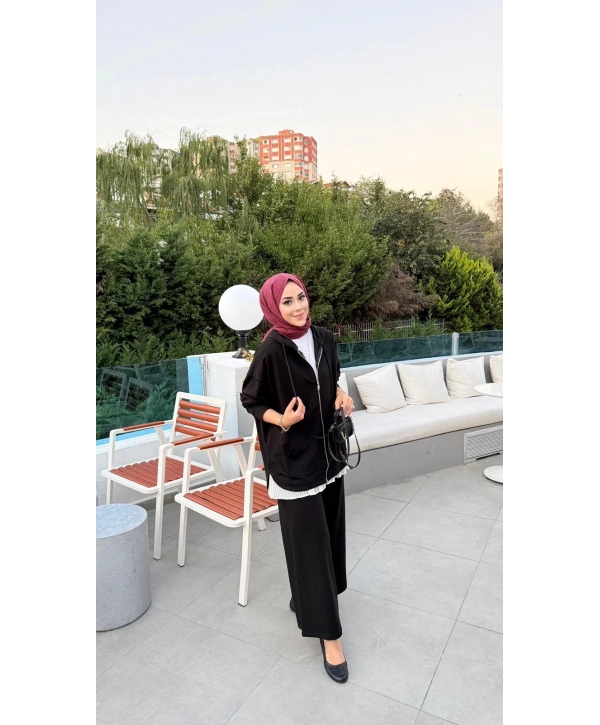 KAPÜŞONLU EŞOFMAN TAKIMI - SİYAH