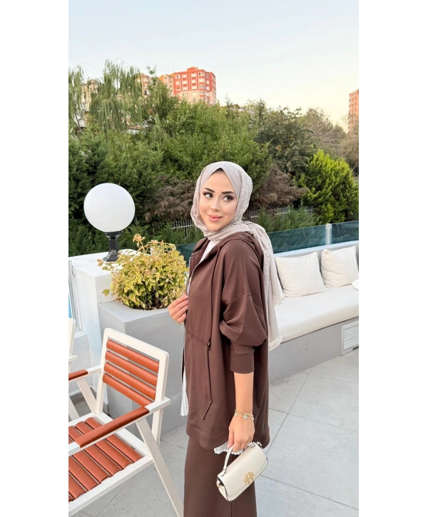 KAPÜŞONLU EŞOFMAN TAKIMI - KAHVERENGİ